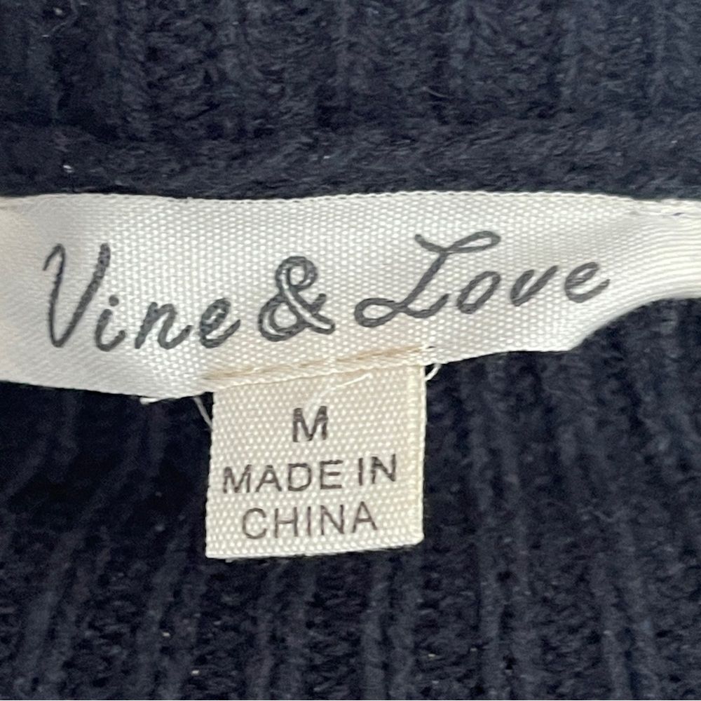 Vine & Love Striped Sweater Sz M NWOT - Picture 3 of 8